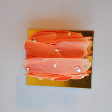 Charger l&#39;image dans la galerie, Bûche des fêtes 2023 - Fruits rouges du Québec &amp; sarrasin torréfié
